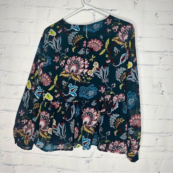 Loft small petite top‎ - Picture 2 of 5